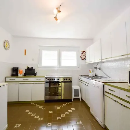 Vakantiehuis In - Istrien 10815